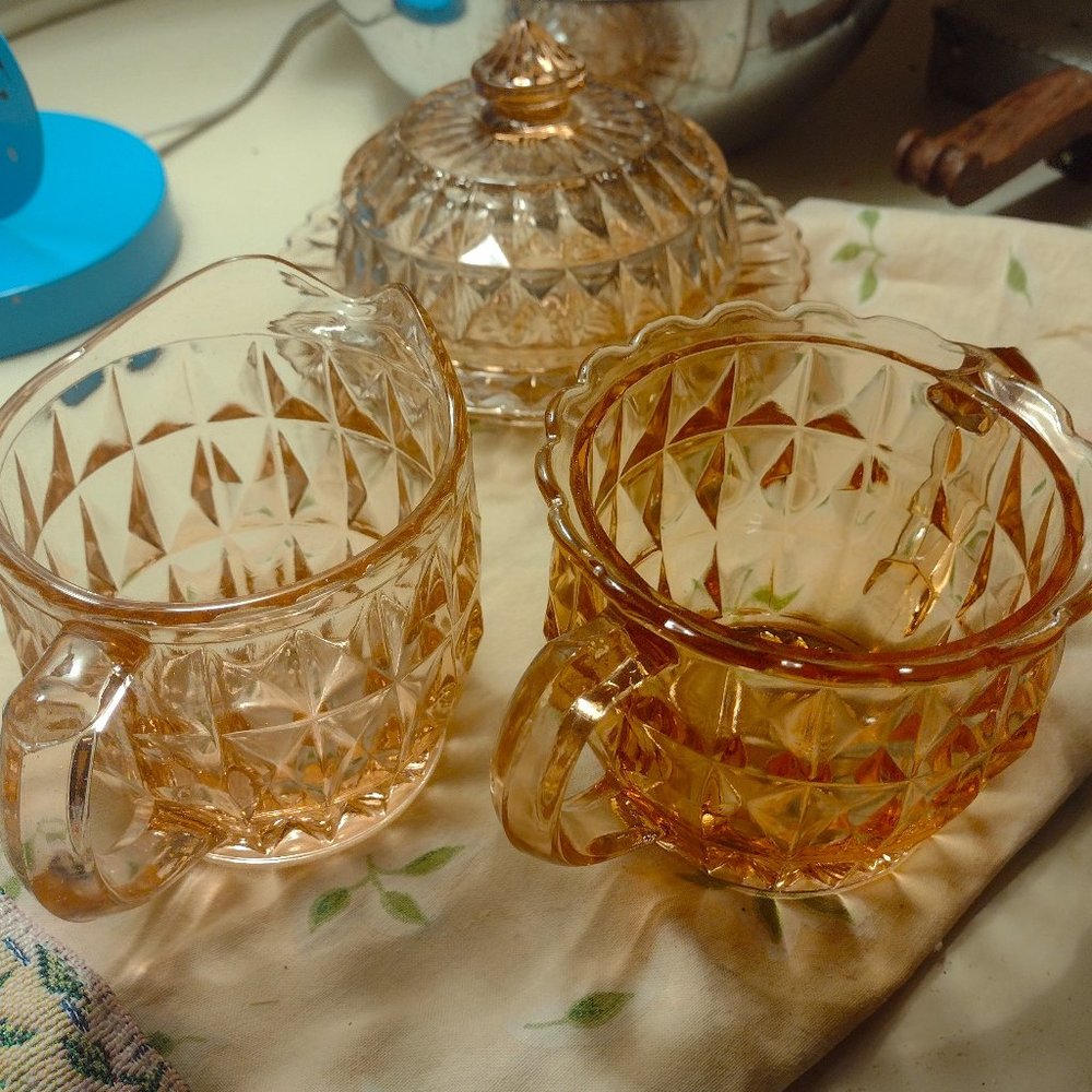 C.1936 Jeannette Glass Co., WINDSOR DIAMOND, Sugar Bowl & Creamer Set